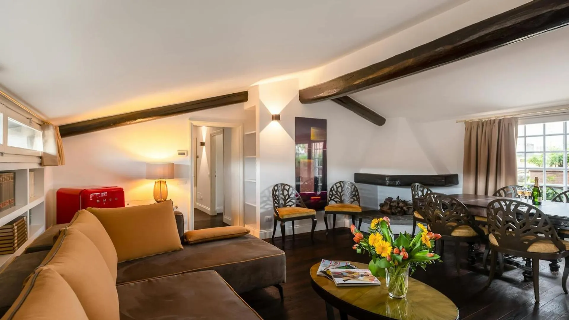 Readmyhostprofile! Luxury 4 Bedroom Penthouse Near Duomo Milan Appartement