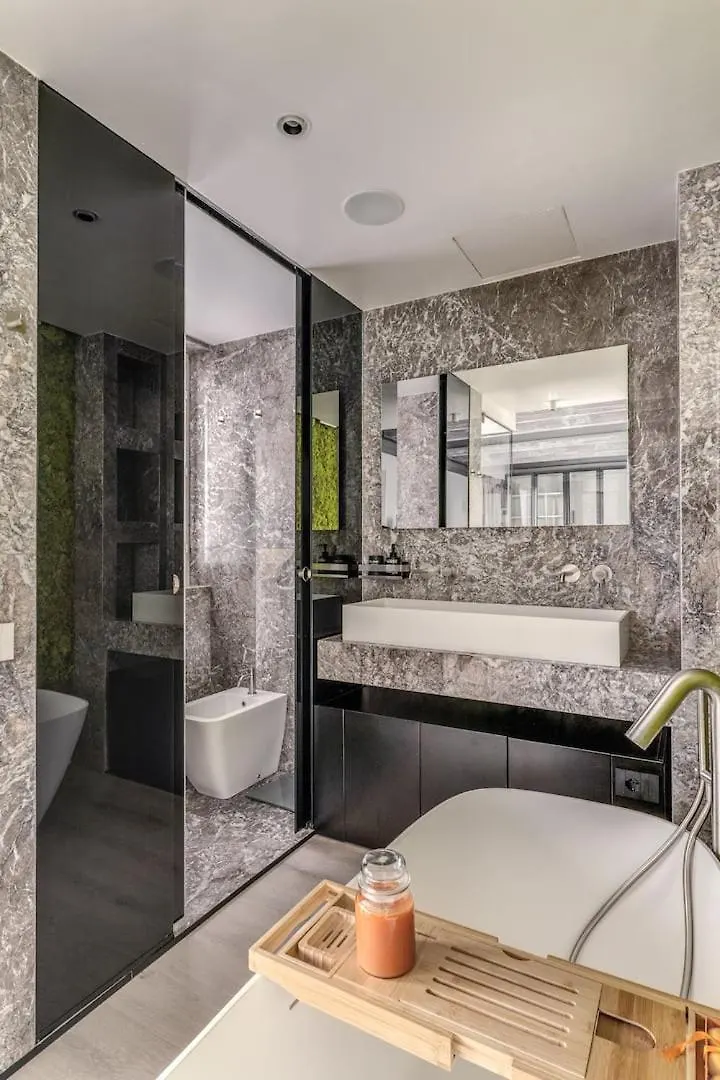 Appartement Readmyhostprofile! Luxury 4 Bedroom Penthouse Near Duomo Milan