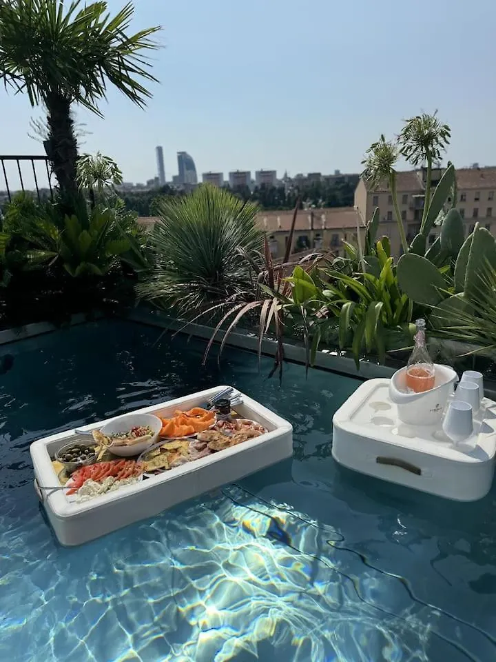 Appartement Readmyhostprofile! Luxury 4 Bedroom Penthouse Near Duomo Milan